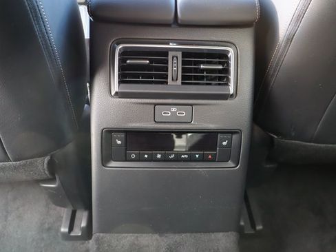 Used 2024 MAZDA CX-90 Plug-In Hybrid w/ Premium Plus image 19