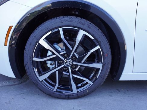 New 2026 Toyota Prius Plug-In Hybrid image 20