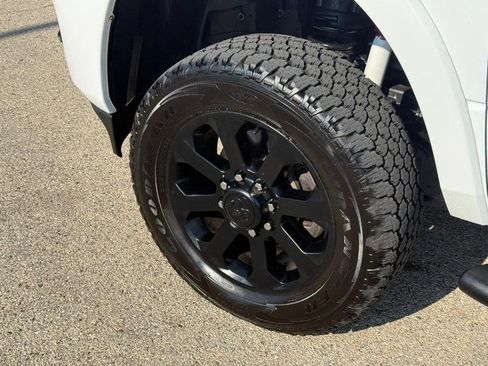Used 2022 RAM 2500 Laramie AWD/4WD image 10