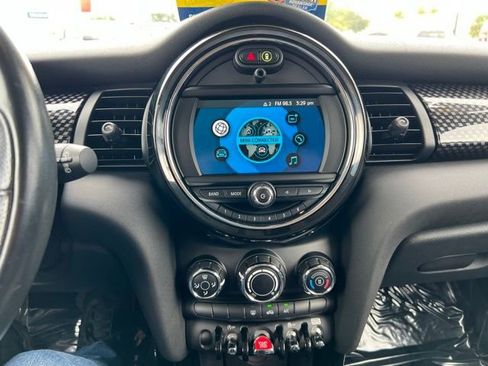 Used 2020 MINI Cooper S image 29