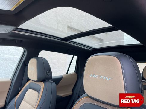 New 2026 Chevrolet Equinox ACTIV w/ Convenience Package III image 22