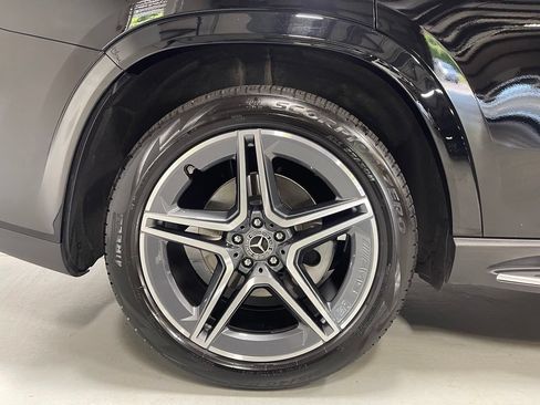 Used 2026 Mercedes-Benz GLS 450 4MATIC image 15