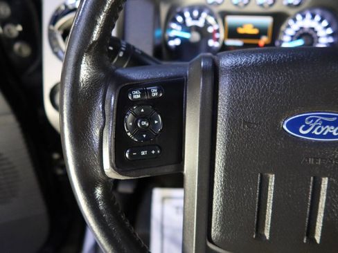 Used 2016 Ford F250 Lariat w/ Lariat Ultimate Package image 31