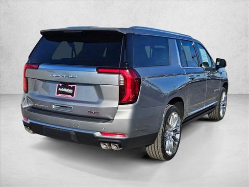 New 2026 GMC Yukon XL Denali w/ Denali Reserve Package image 2
