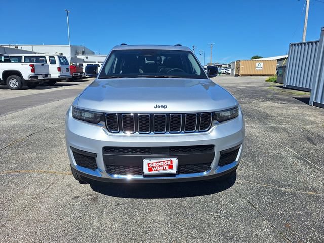 Used 2023 Jeep Grand Cherokee L Limited w/ Trailer Tow Group (B) AWD/4WD image 40