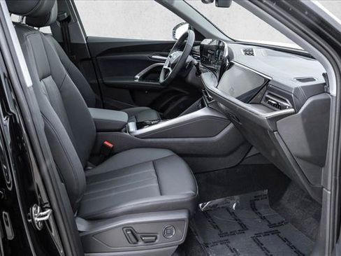 New 2026 Audi Q5 Premium AWD/4WD image 25