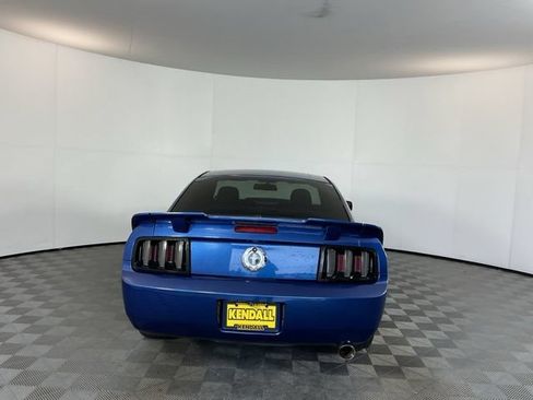 Used 2007 Ford Mustang Premium RWD image 6