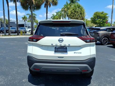Used 2021 Nissan Rogue SV AWD/4WD image 13