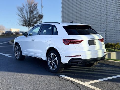 New 2025 Audi Q3 2.0T Premium image 4