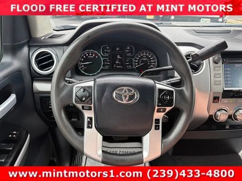 Used 2018 Toyota Tundra SR5 RWD image 15