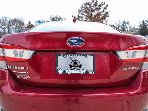 Used 2018 Subaru Impreza 2.0i Limited image 39