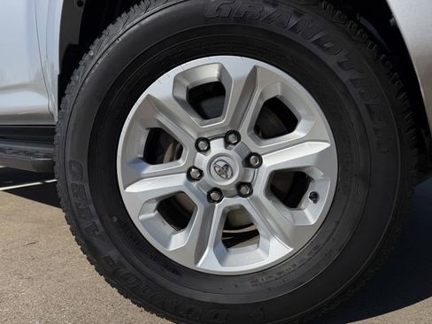 Certified 2024 Toyota 4Runner SR5 Premium image 11