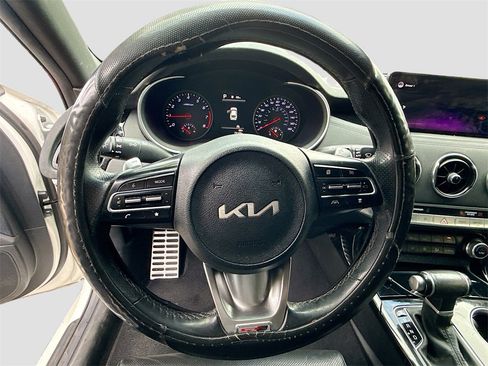 Used 2022 Kia Stinger GT-Line w/ Sun & Sound Package image 12