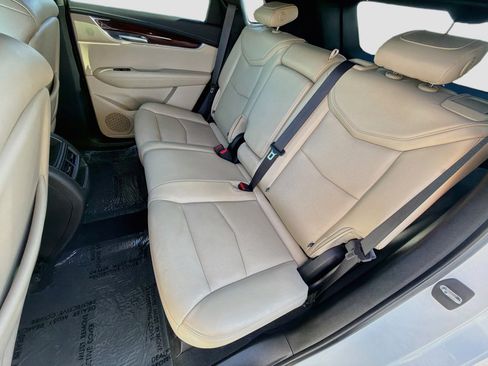 Used 2019 Cadillac XT5 Luxury FWD image 26
