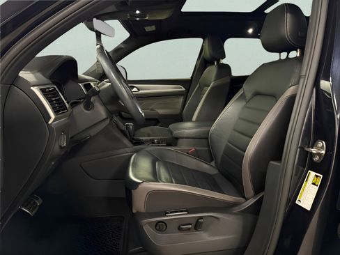 Certified 2023 Volkswagen Atlas Cross Sport SEL Premium R-Line image 16