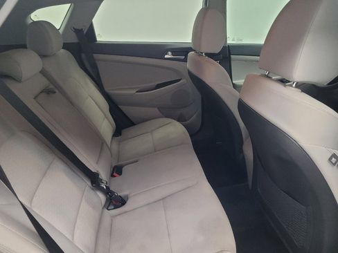 Used 2019 Hyundai Tucson SE AWD/4WD image 19