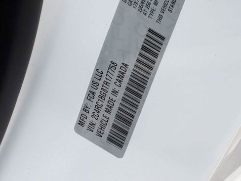 New 2026 Chrysler Pacifica Select image 33