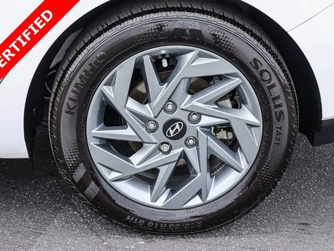 Certified 2025 Hyundai Elantra Hybrid w/ Cargo Package FWD image 8