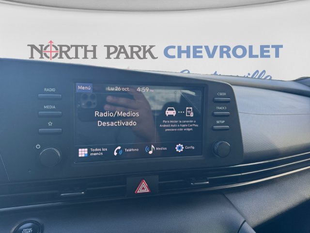Used 2025 Hyundai Elantra Sport FWD image 15