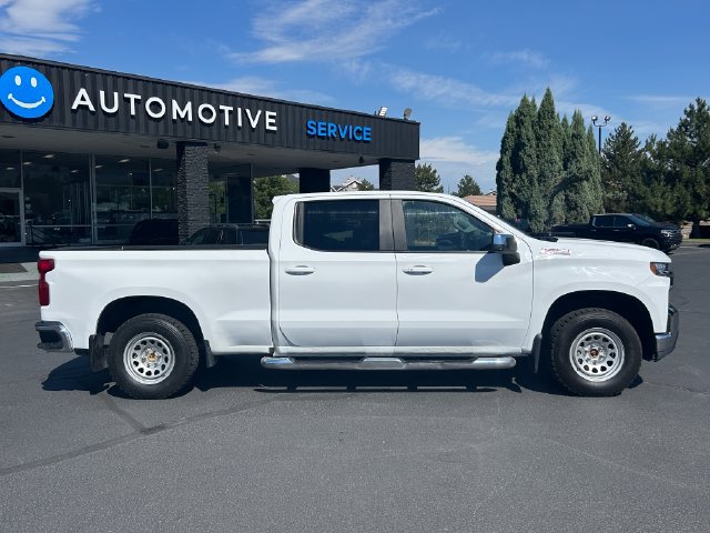 Used 2020 Chevrolet Silverado 1500 LT w/ True North Edition AWD/4WD image 2