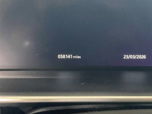 Used 2018 Land Rover Range Rover Supercharged image 11