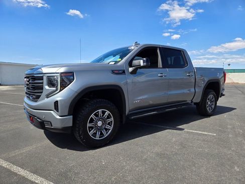 Certified 2024 GMC Sierra 1500 AT4 w/ Technology Package AWD/4WD image 2