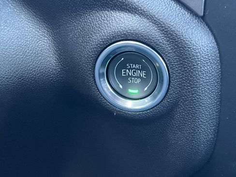 New 2026 GMC Sierra 1500 Pro AWD/4WD image 18