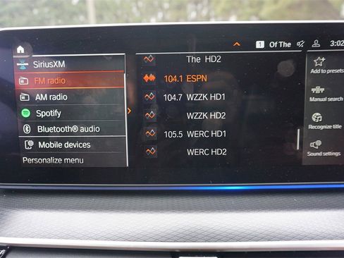 Used 2022 BMW 530i w/ Executive Package image 11