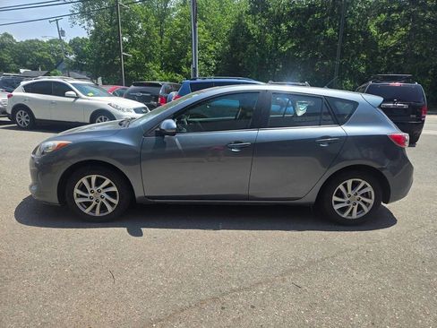 Used 2012 MAZDA MAZDA3 i Touring FWD image 38
