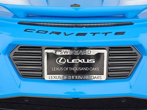 Used 2021 Chevrolet Corvette 3LT w/ Z51 Performance Package image 20