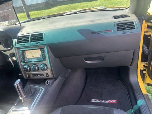 Used 2012 Dodge Challenger SRT8 Yellow Jacket w/ Premium Sound Group image 26