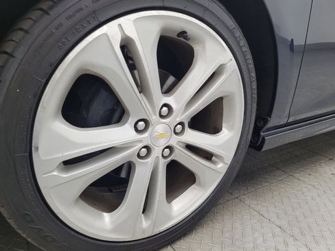 Used 2016 Chevrolet Cruze Premier image 31