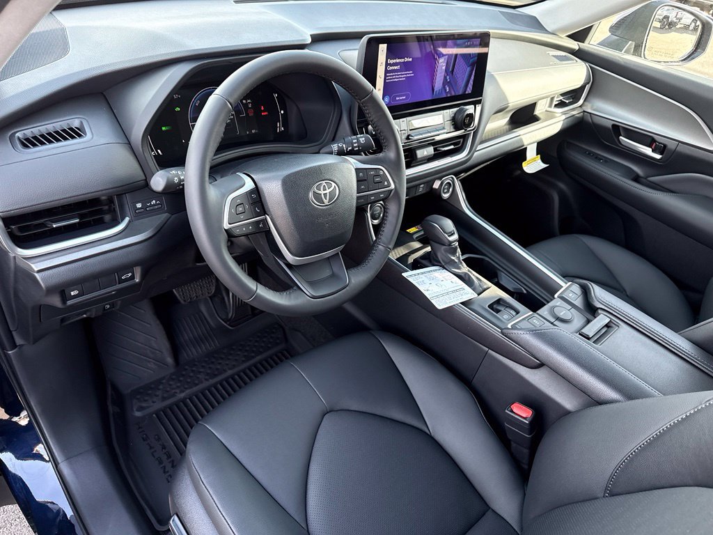 New 2026 Toyota Grand Highlander XLE FWD image 12