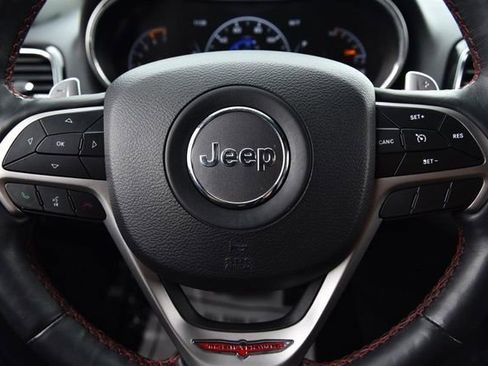 Used 2019 Jeep Grand Cherokee Trailhawk w/ Trailhawk Luxury Group AWD/4WD image 21
