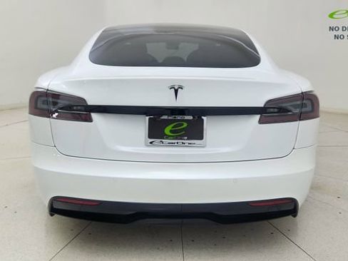 Used 2022 Tesla Model S AWD/4WD image 5