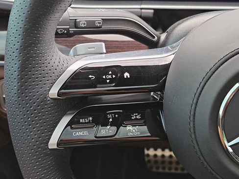 Certified 2026 Mercedes-Benz GLS 580 4MATIC image 20