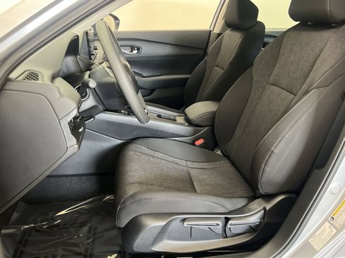 Used 2025 Honda Accord LX image 11