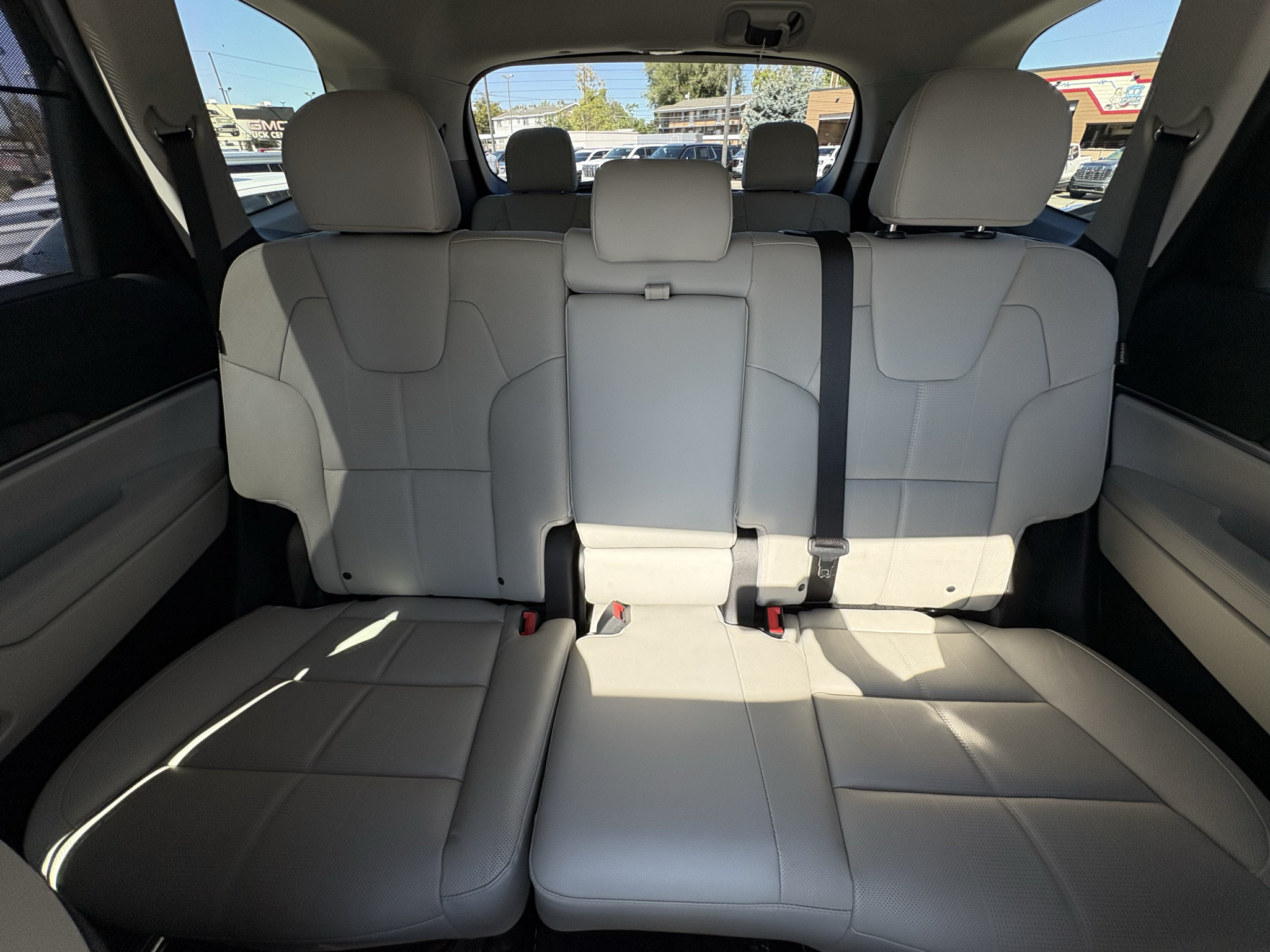 Used 2024 Kia Telluride EX AWD/4WD image 38