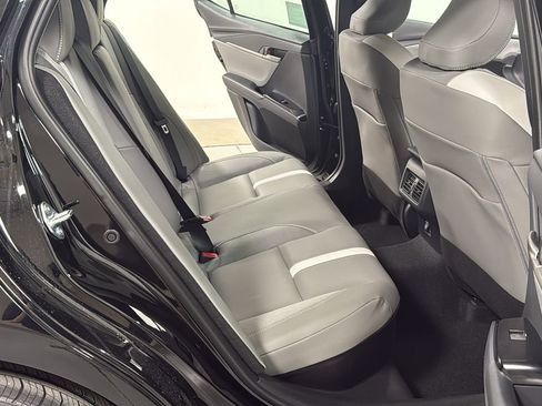 New 2026 Toyota Camry SE image 17