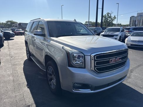 Used 2016 GMC Yukon SLT w/ HD Trailering Package AWD/4WD image 5