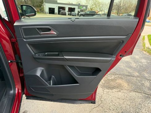 Used 2018 Volkswagen Atlas SE FWD image 21