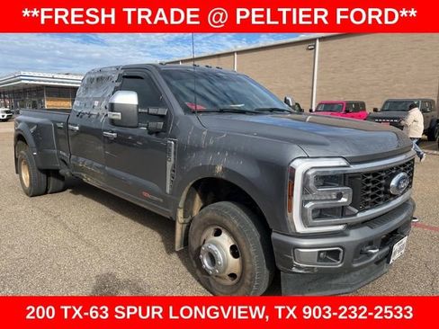 Used 2024 Ford F350 Platinum image 1