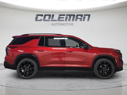 Used 2024 Chevrolet Traverse RS image 6