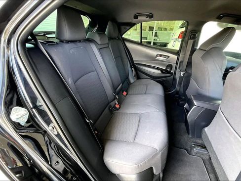 Used 2021 Toyota Corolla SE w/ Carpet Mat Package (TMS) FWD image 25