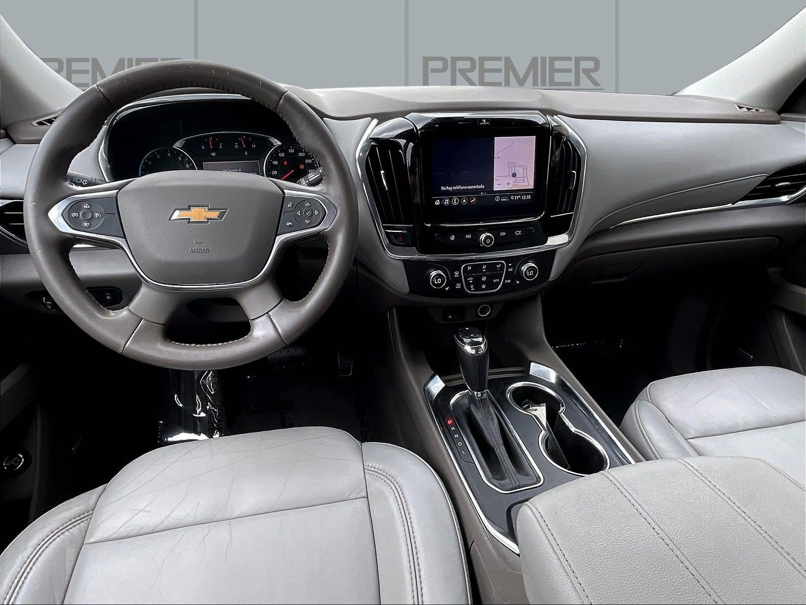 Used 2020 Chevrolet Traverse LT w/ LT Premium Package FWD image 9