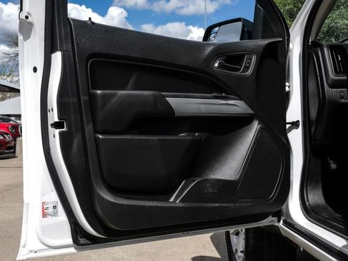 Used 2022 Chevrolet Colorado LT w/ LT Convenience Package image 39