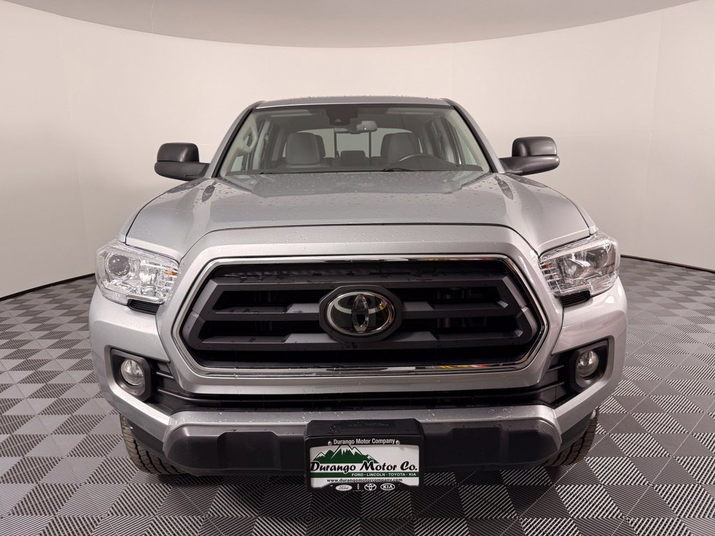 Certified 2023 Toyota Tacoma SR5 AWD/4WD image 3