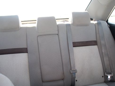 Used 2014 Toyota Camry LE FWD image 21