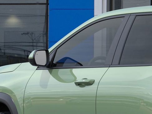 New 2026 Chevrolet Equinox LT w/ Convenience Package II image 12