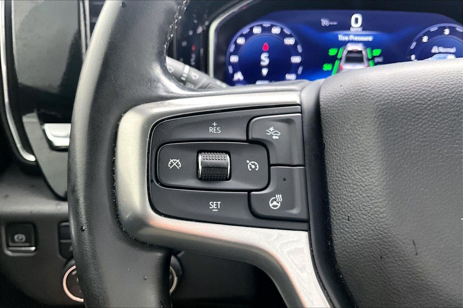 Used 2024 Chevrolet Silverado 1500 LT AWD/4WD image 19